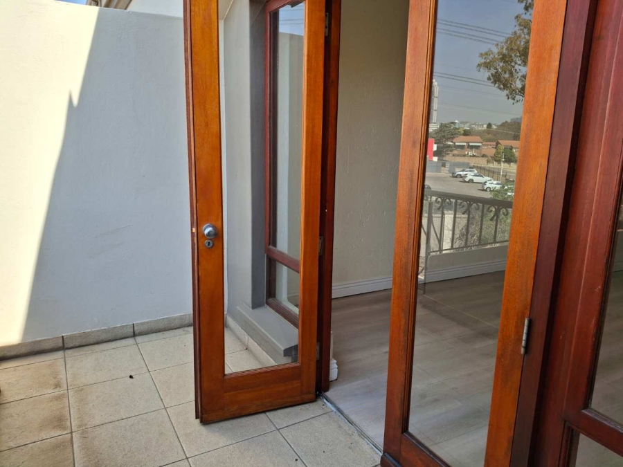To Let 2 Bedroom Property for Rent in Morningside Gauteng