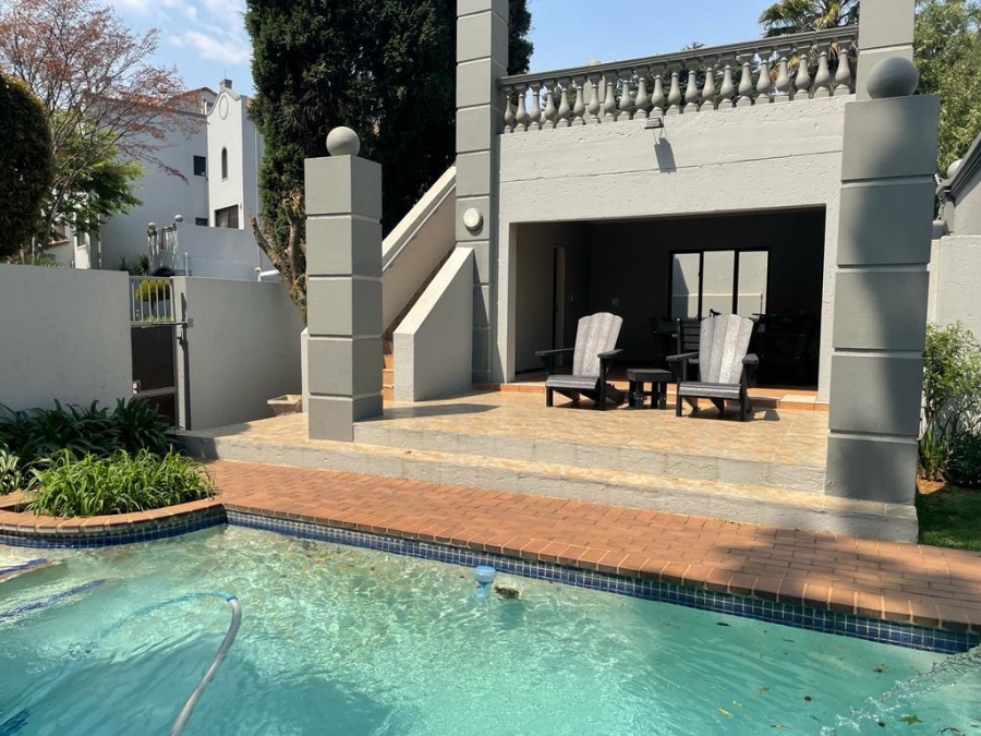 To Let 1 Bedroom Property for Rent in Waverley Gauteng