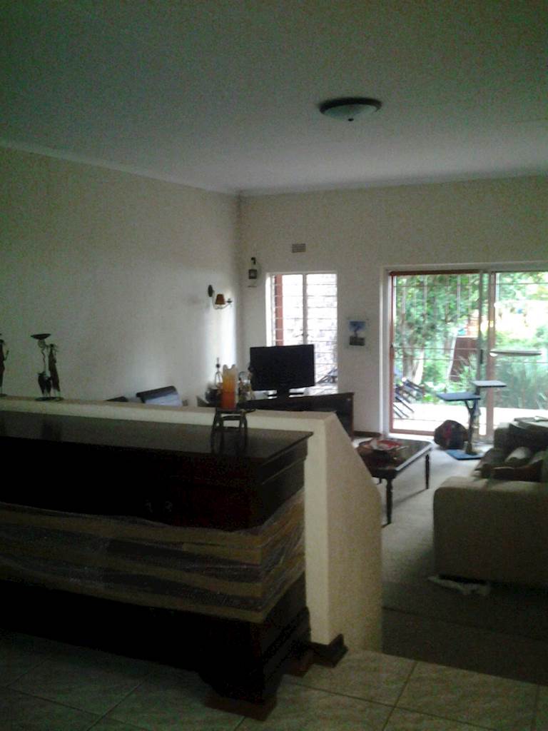 To Let 3 Bedroom Property for Rent in Morningside Gauteng