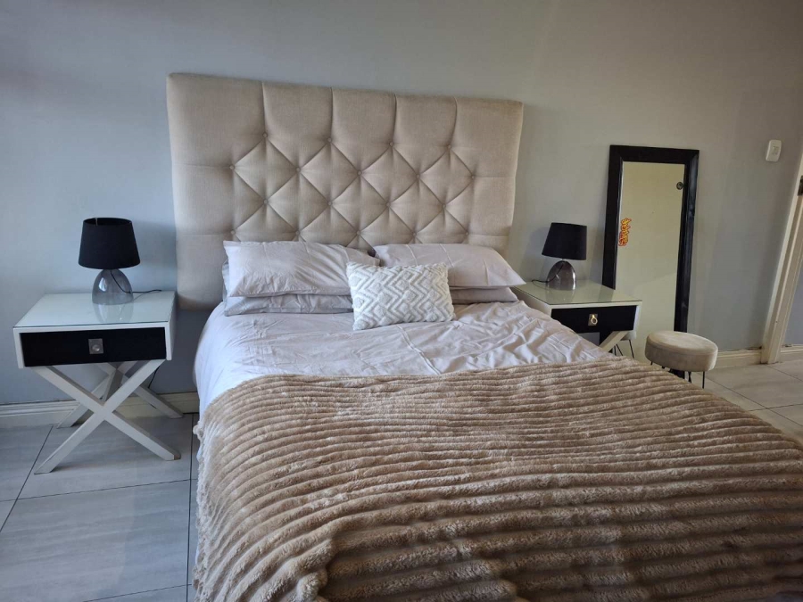 To Let 1 Bedroom Property for Rent in Morningside Gauteng