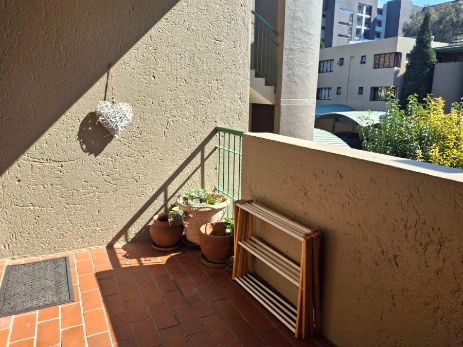 To Let 1 Bedroom Property for Rent in Morningside Gauteng