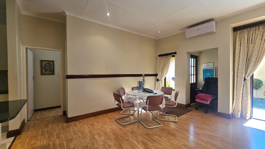 To Let 2 Bedroom Property for Rent in Boardwalk Gauteng