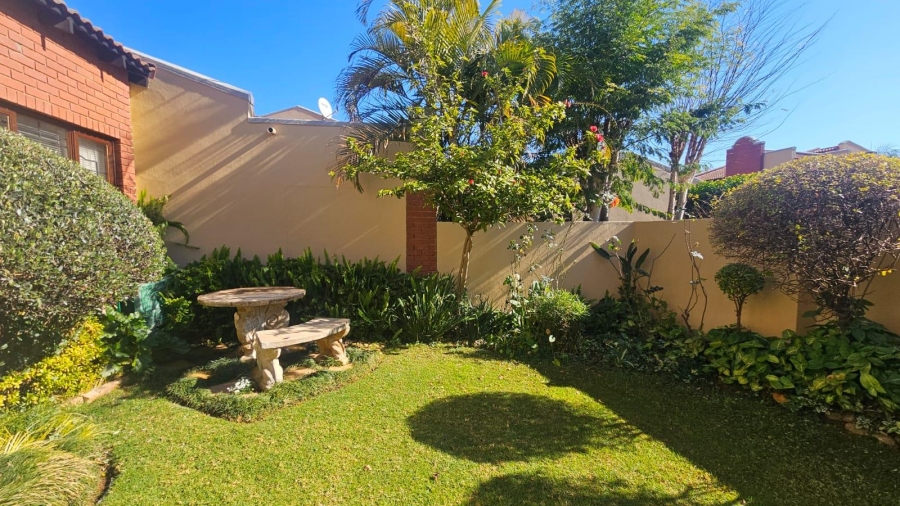 To Let 2 Bedroom Property for Rent in Boardwalk Gauteng