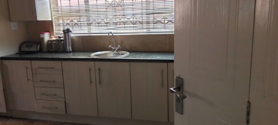 4 Bedroom Property for Sale in Selcourt Gauteng