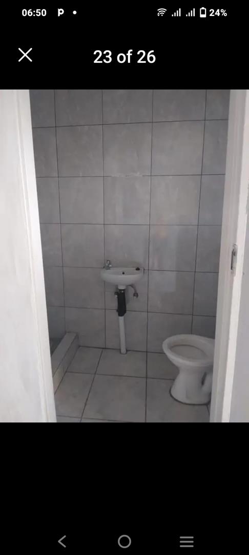 8 Bedroom Property for Sale in Tsakane Gauteng
