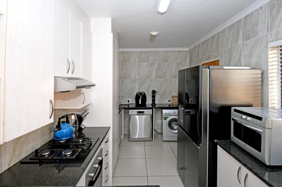 3 Bedroom Property for Sale in North Riding Gauteng
