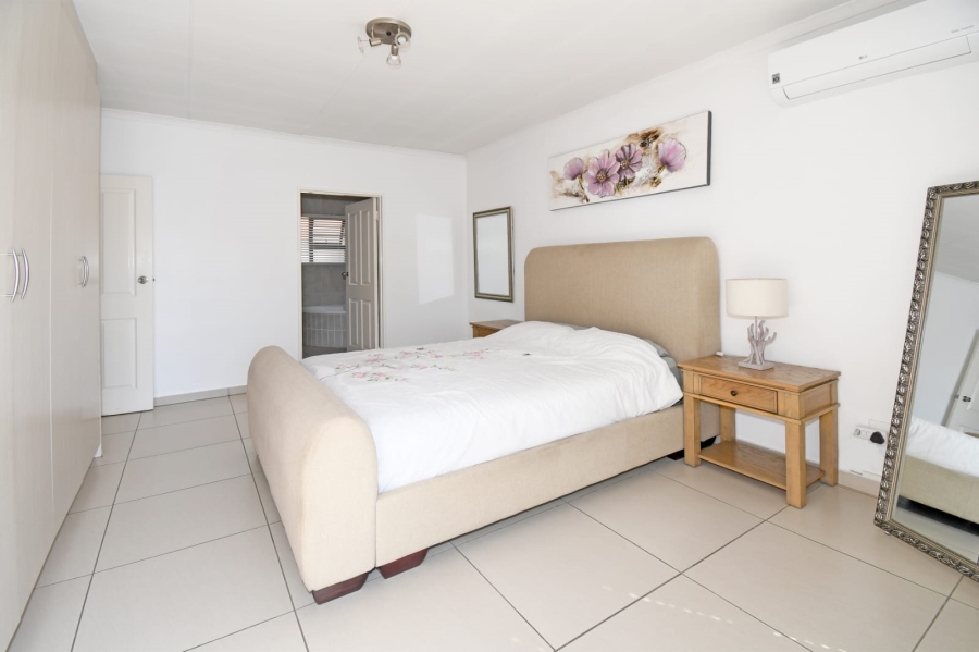 3 Bedroom Property for Sale in North Riding Gauteng