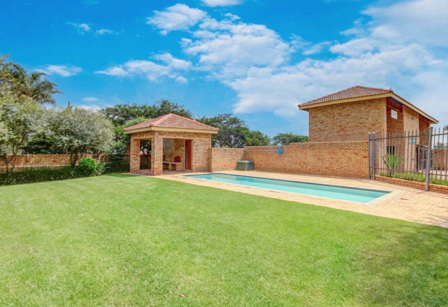 3 Bedroom Property for Sale in North Riding Gauteng