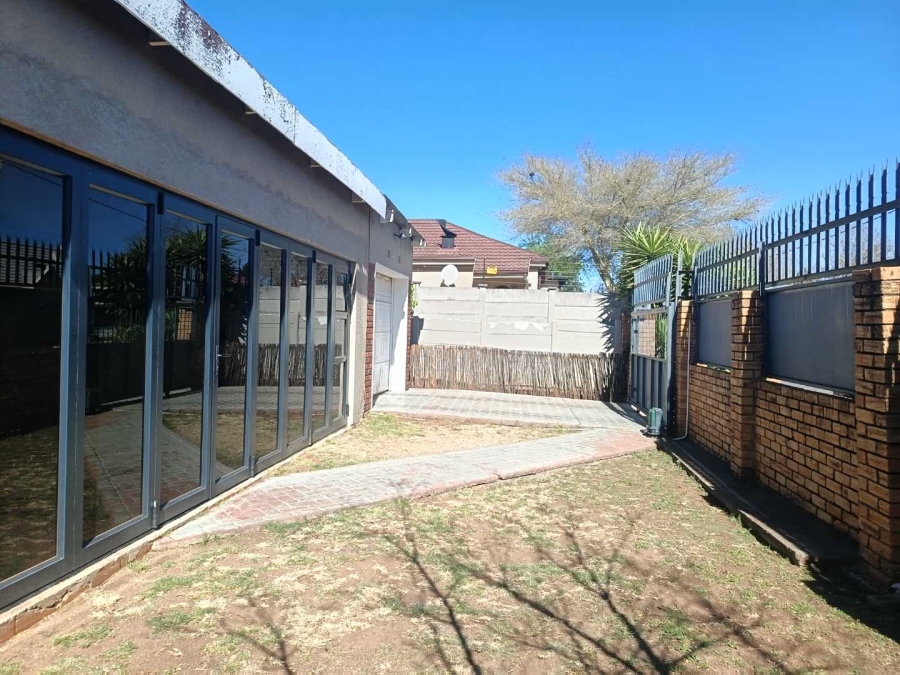 3 Bedroom Property for Sale in Greymont Gauteng