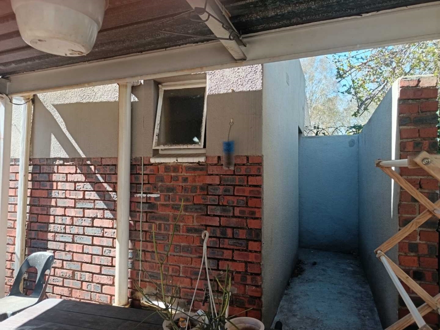 3 Bedroom Property for Sale in Greymont Gauteng