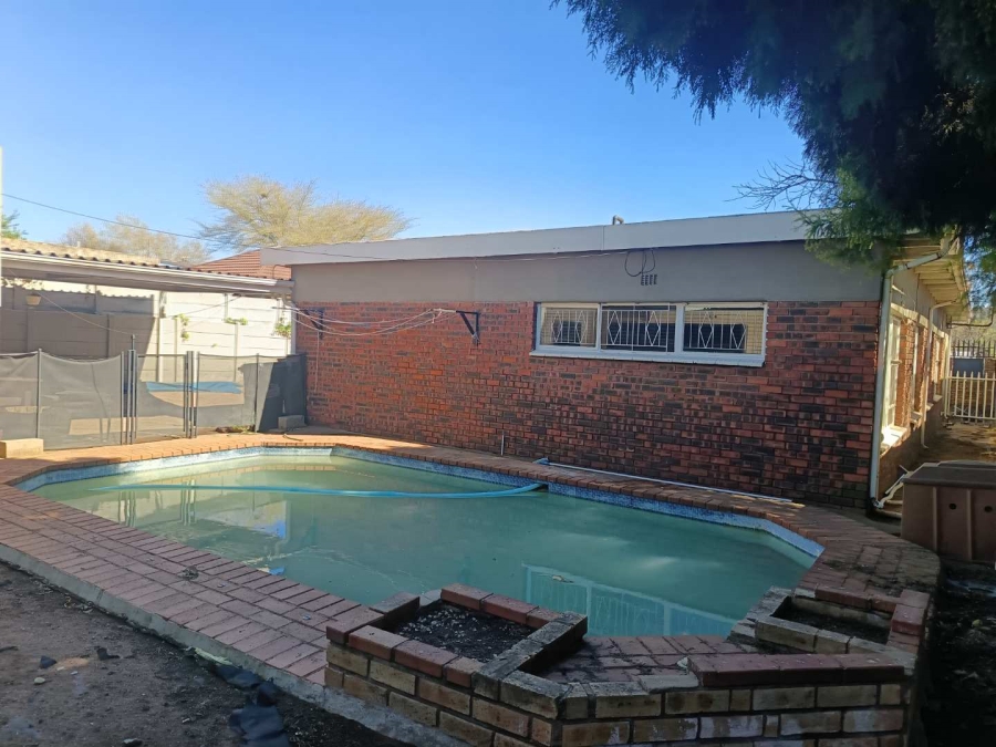 3 Bedroom Property for Sale in Greymont Gauteng