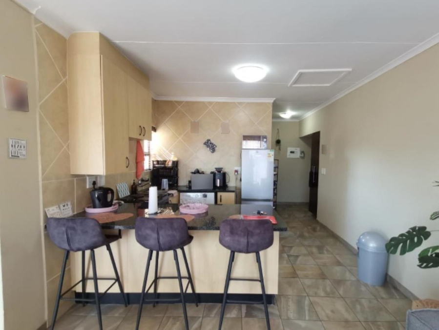 1 Bedroom Property for Sale in Mulbarton Gauteng