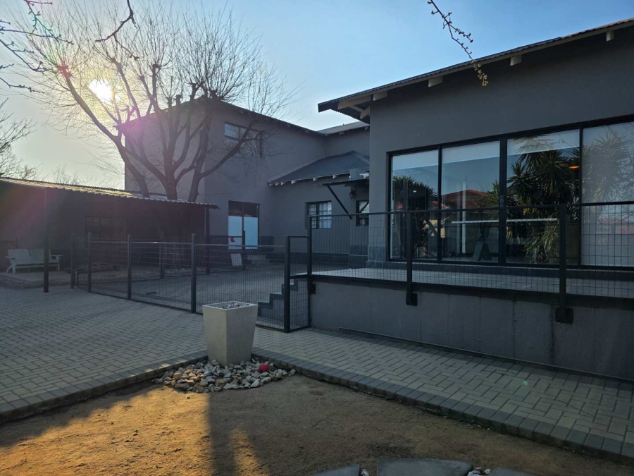 4 Bedroom Property for Sale in Northmead Gauteng