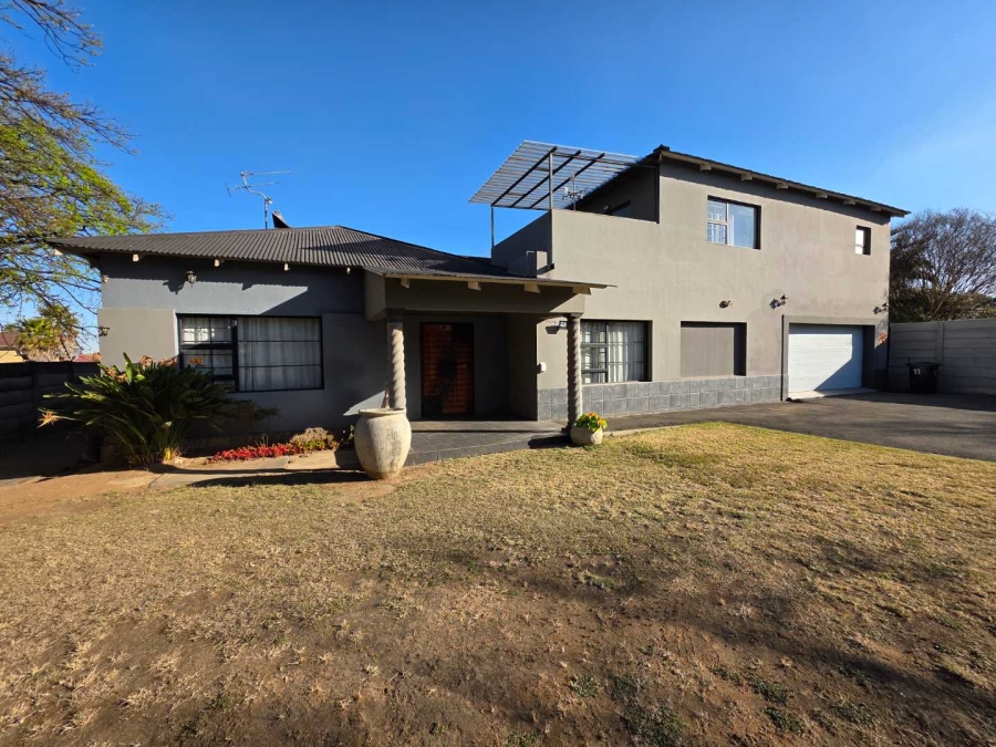 4 Bedroom Property for Sale in Northmead Gauteng