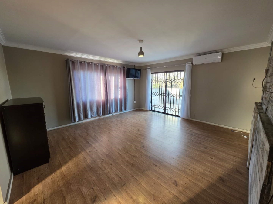 4 Bedroom Property for Sale in Northmead Gauteng