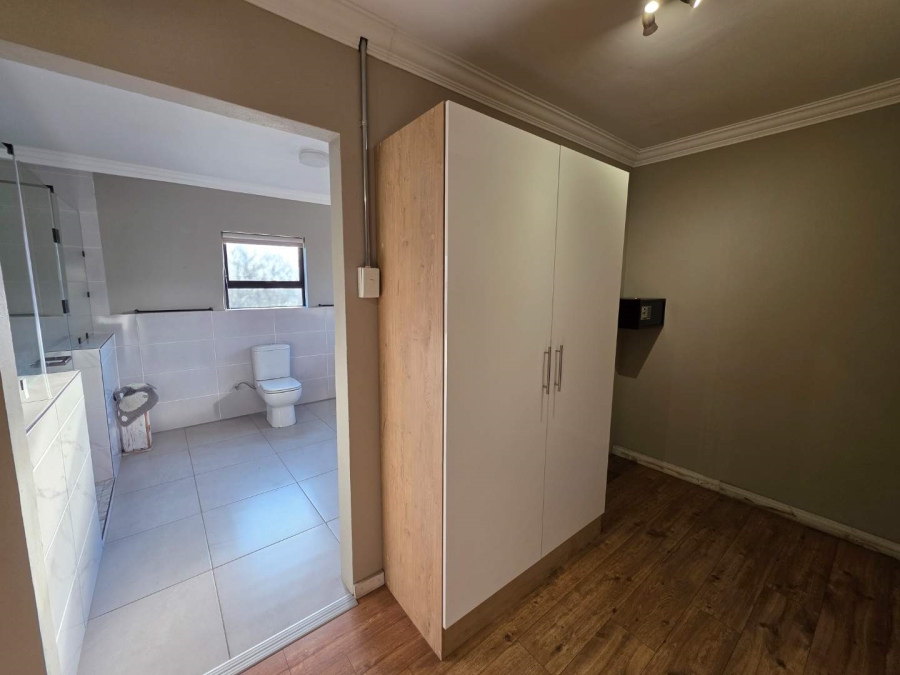4 Bedroom Property for Sale in Northmead Gauteng