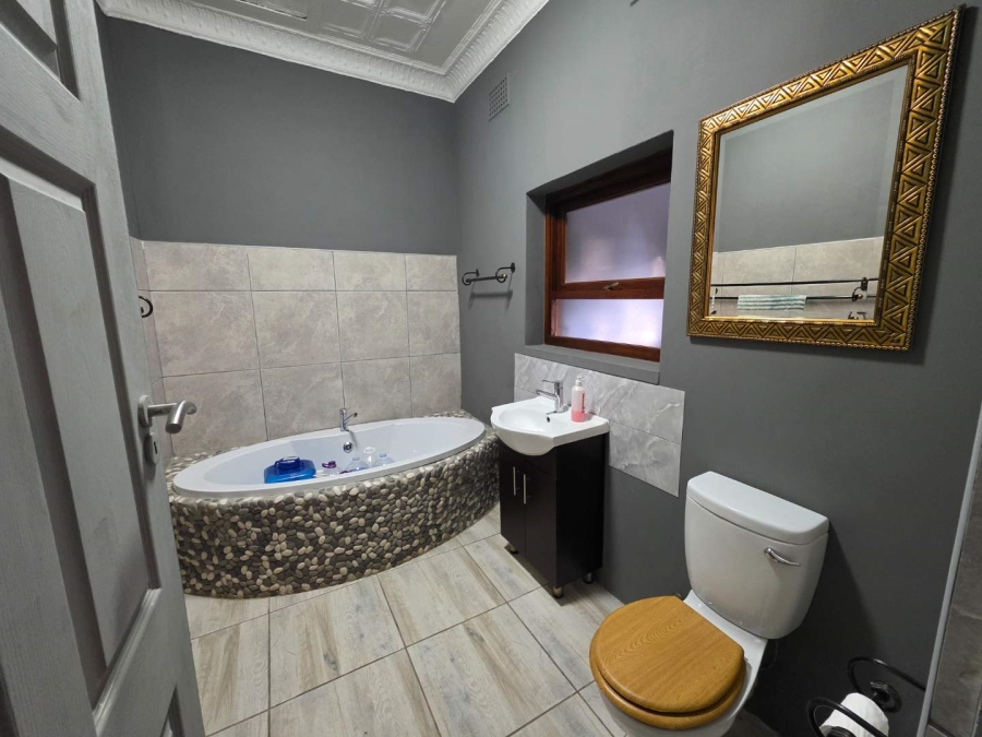 4 Bedroom Property for Sale in Northmead Gauteng