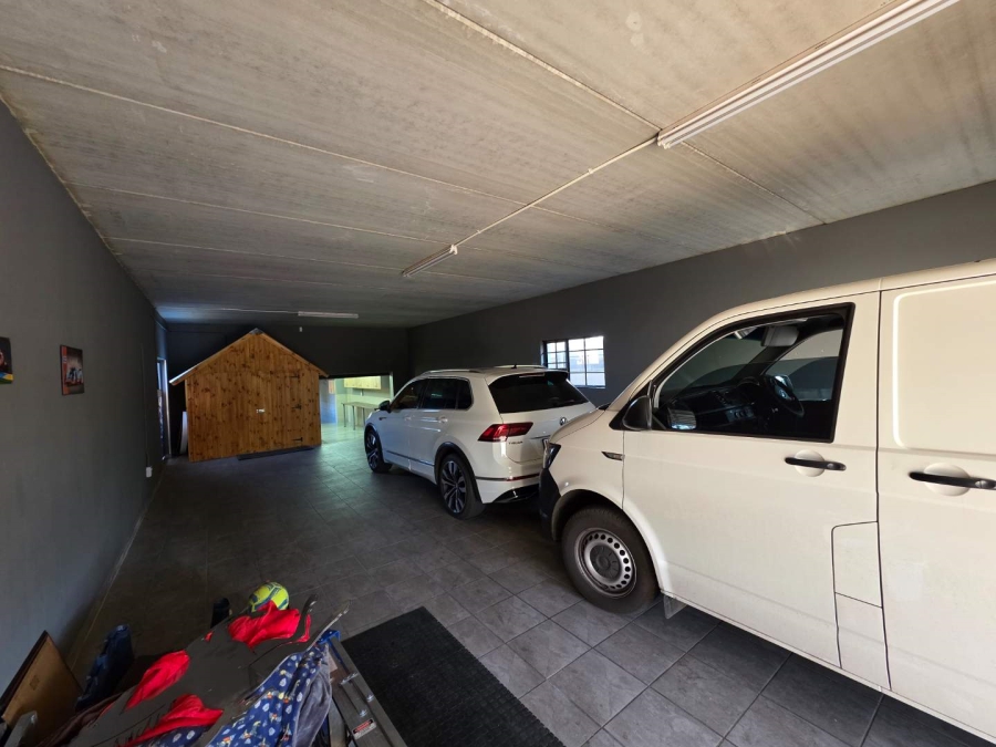 4 Bedroom Property for Sale in Northmead Gauteng