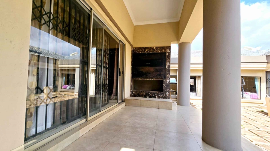 4 Bedroom Property for Sale in Doringkloof Gauteng