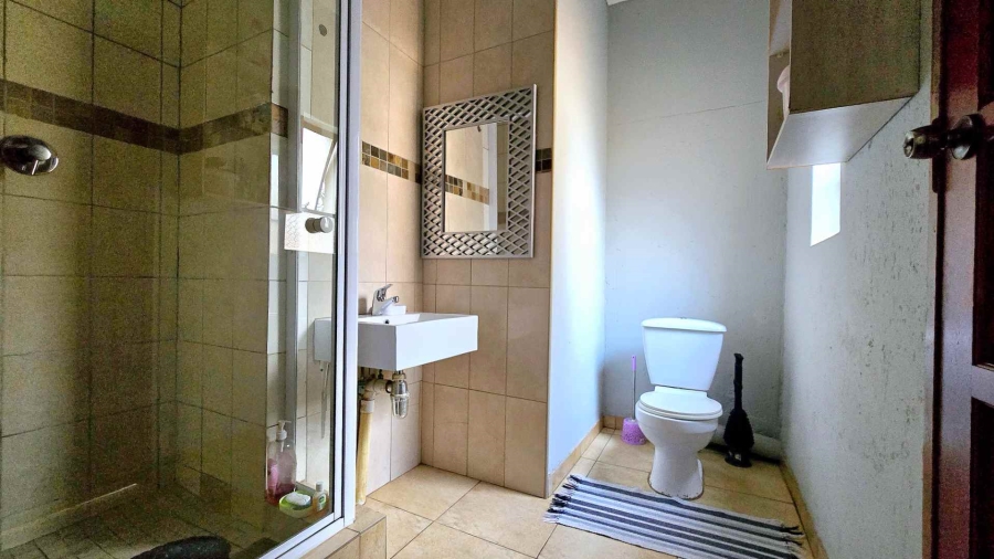 4 Bedroom Property for Sale in Doringkloof Gauteng