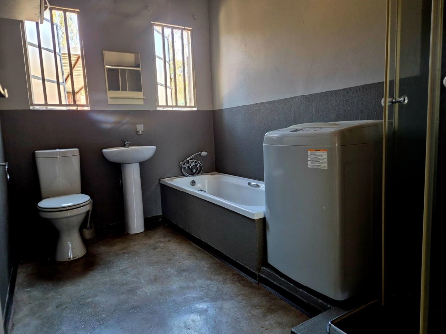 To Let 2 Bedroom Property for Rent in Mnandi Gauteng