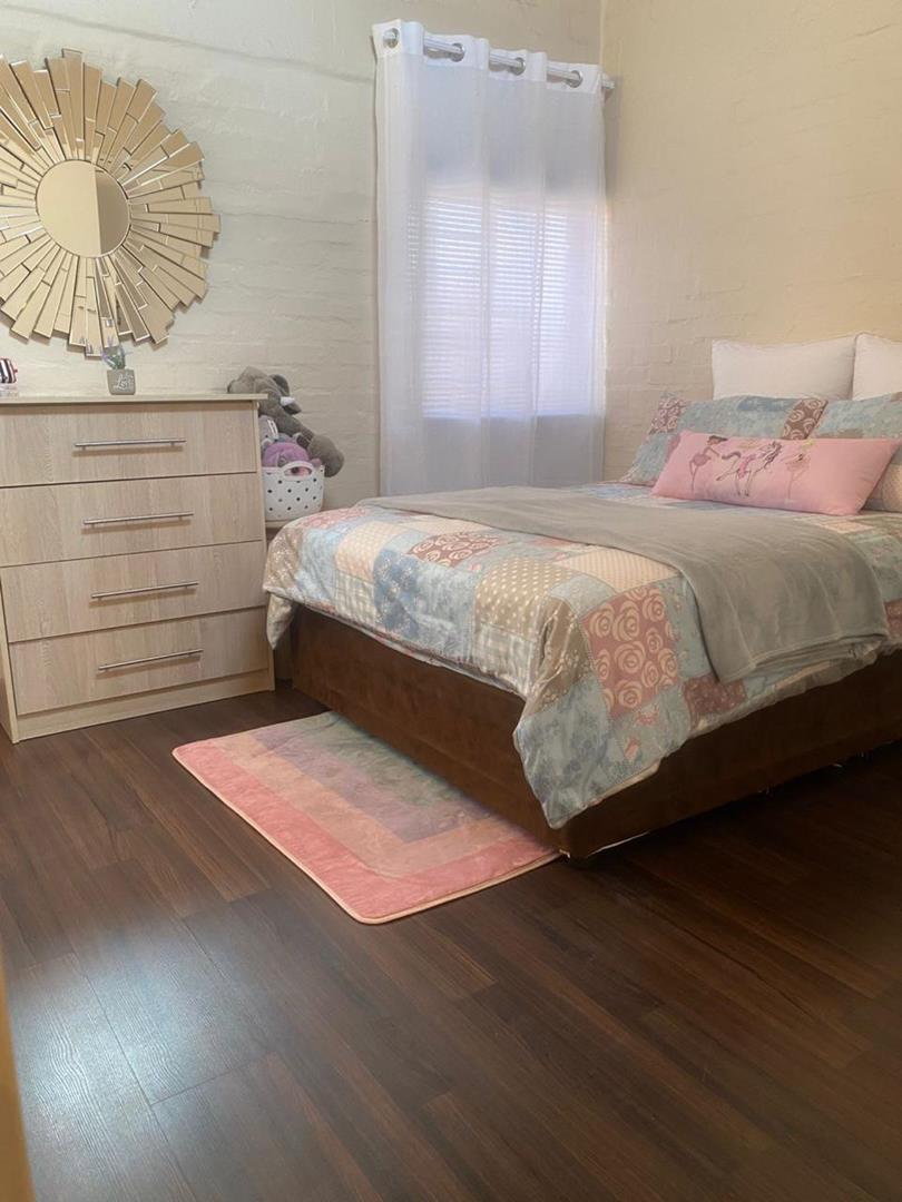 2 Bedroom Property for Sale in Lyttelton Gauteng