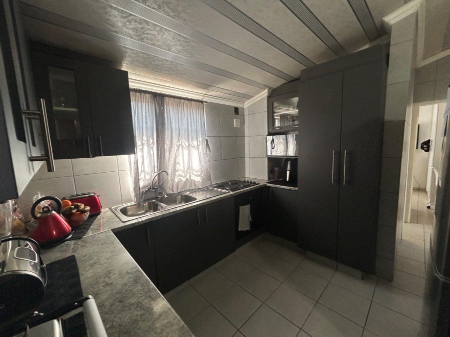 2 Bedroom Property for Sale in Eden Park Gauteng