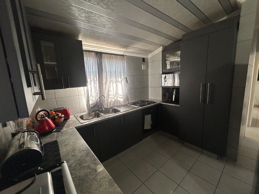 2 Bedroom Property for Sale in Eden Park Gauteng