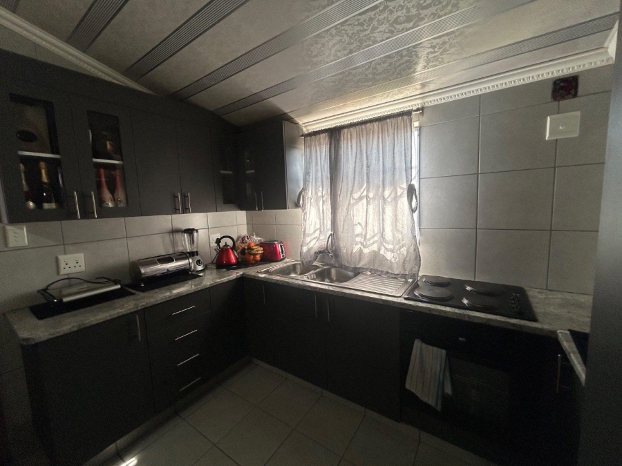2 Bedroom Property for Sale in Eden Park Gauteng