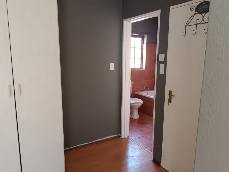 3 Bedroom Property for Sale in Equestria Gauteng