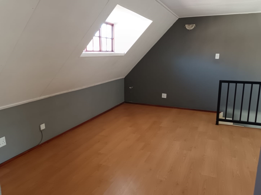 3 Bedroom Property for Sale in Equestria Gauteng