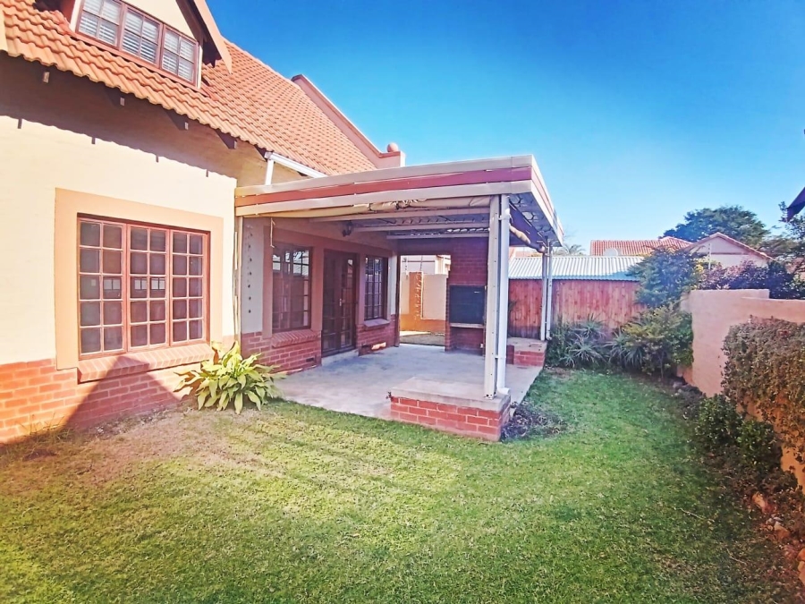 3 Bedroom Property for Sale in Equestria Gauteng