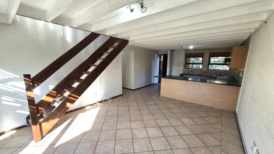 4 Bedroom Property for Sale in Pineslopes Gauteng