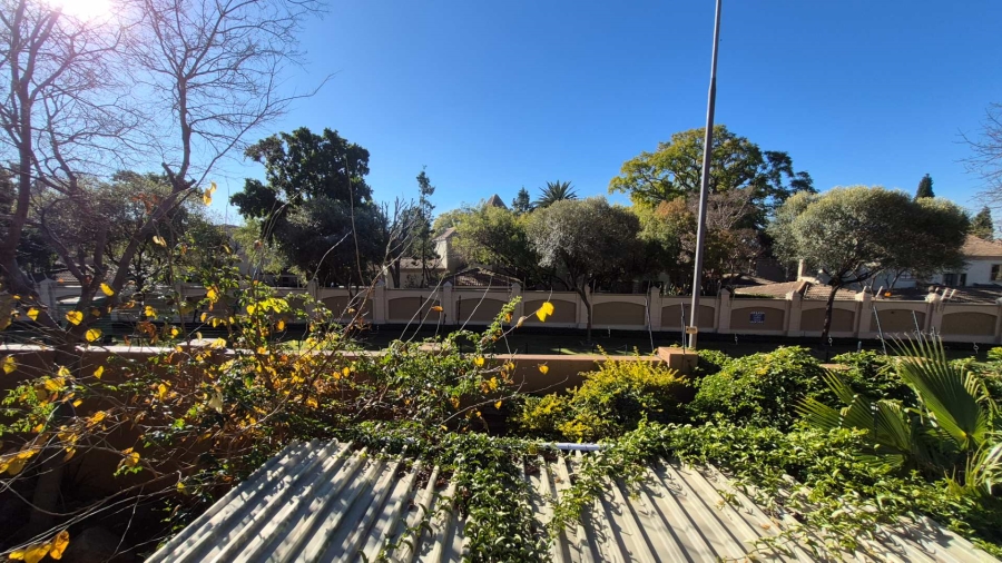 4 Bedroom Property for Sale in Pineslopes Gauteng
