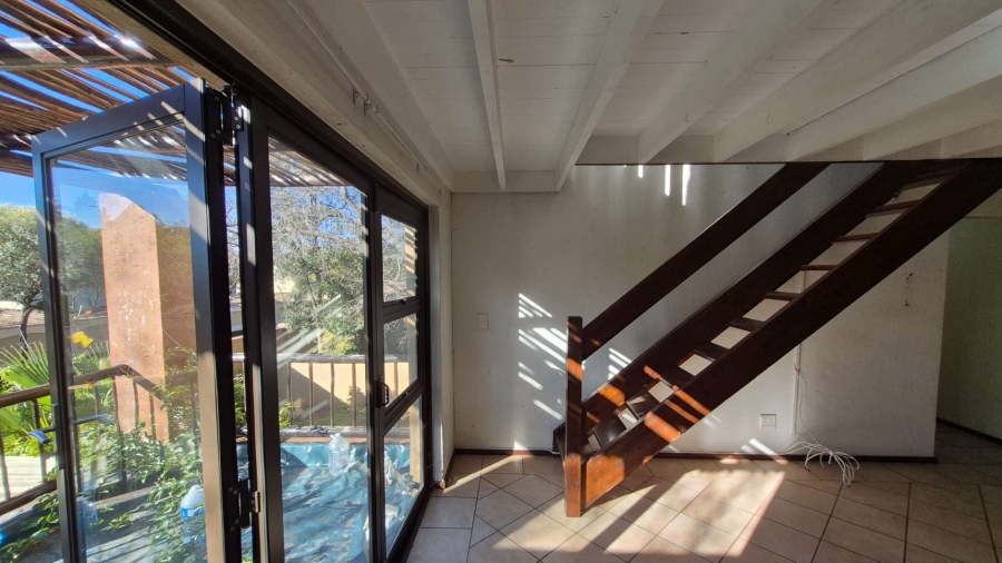 4 Bedroom Property for Sale in Pineslopes Gauteng