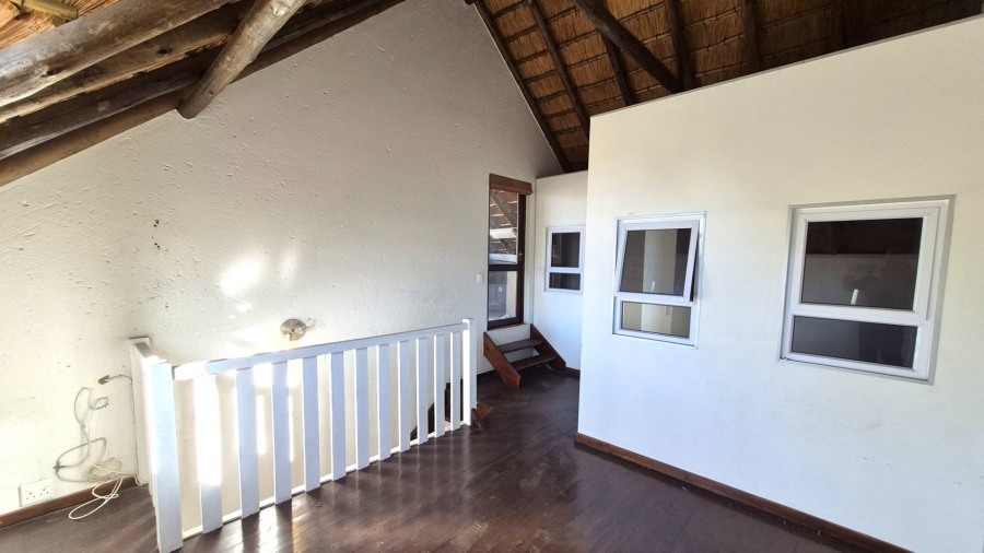 4 Bedroom Property for Sale in Pineslopes Gauteng
