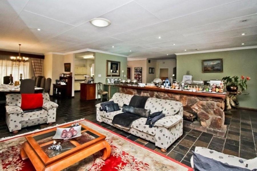 9 Bedroom Property for Sale in Morning Hill Gauteng