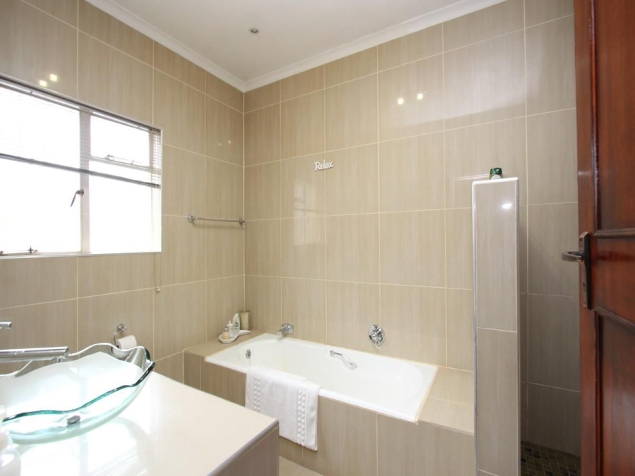9 Bedroom Property for Sale in Morning Hill Gauteng