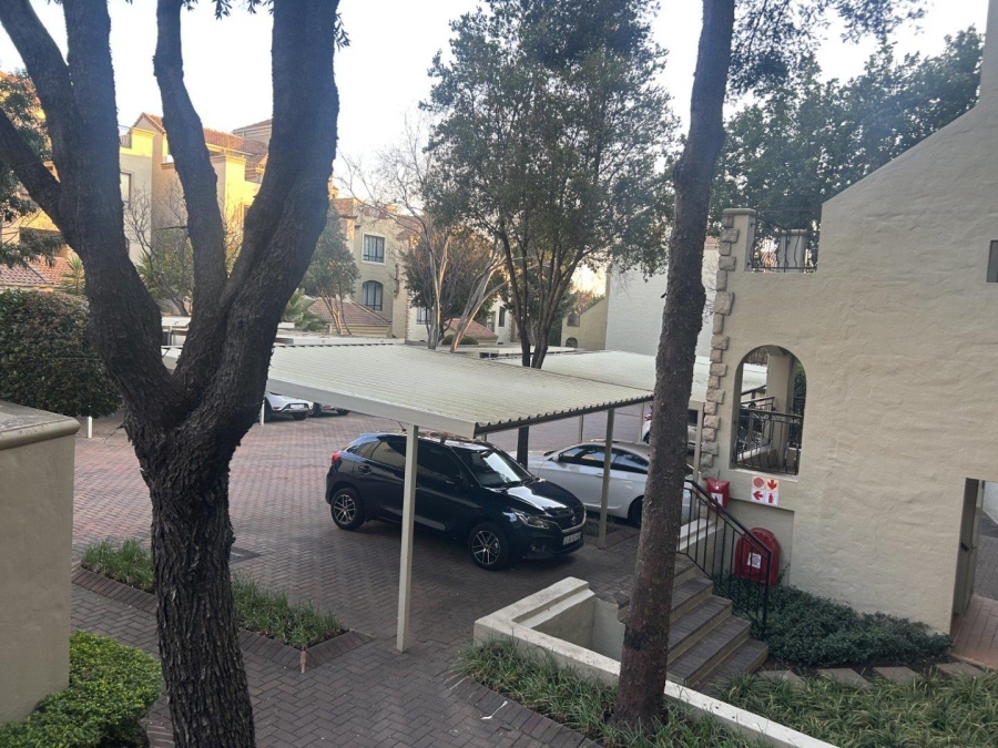 To Let 1 Bedroom Property for Rent in Douglasdale Gauteng