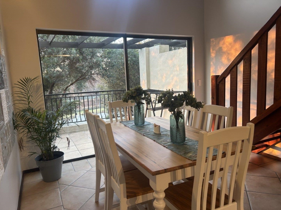 To Let 1 Bedroom Property for Rent in Douglasdale Gauteng