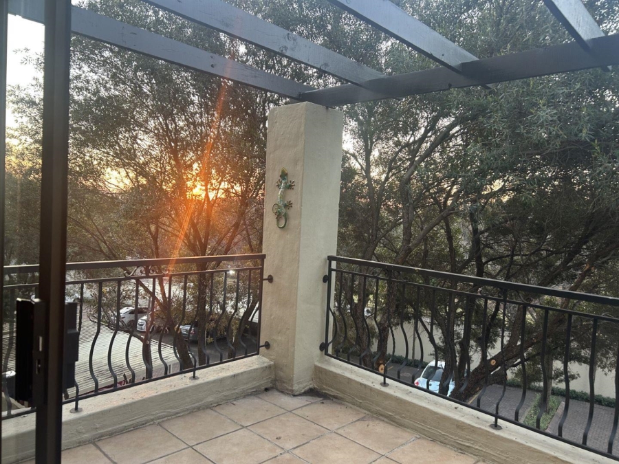 To Let 1 Bedroom Property for Rent in Douglasdale Gauteng