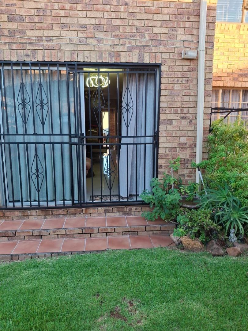 3 Bedroom Property for Sale in Elandspark Gauteng