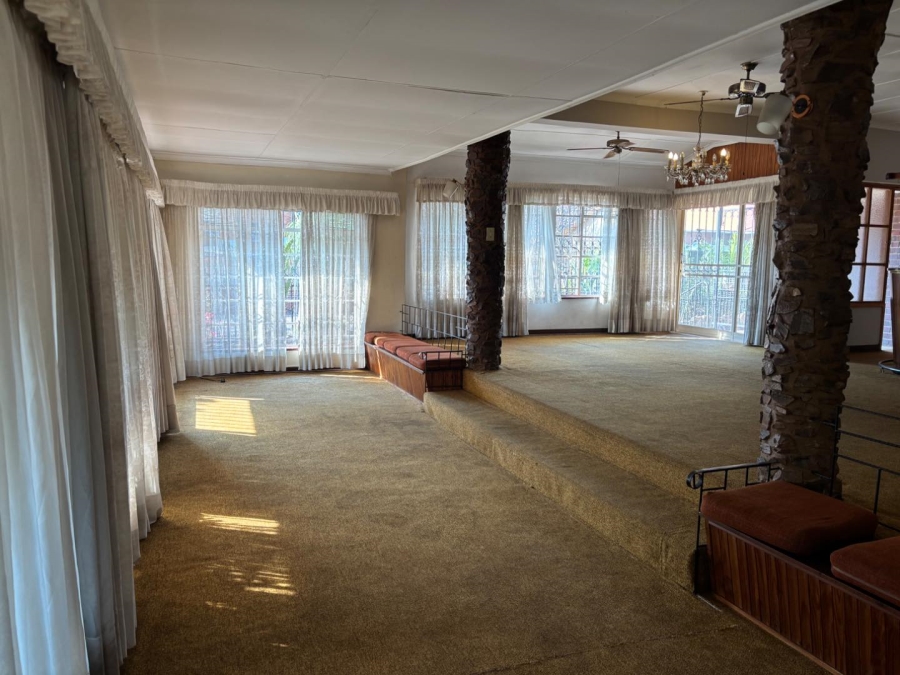 3 Bedroom Property for Sale in Villieria Gauteng