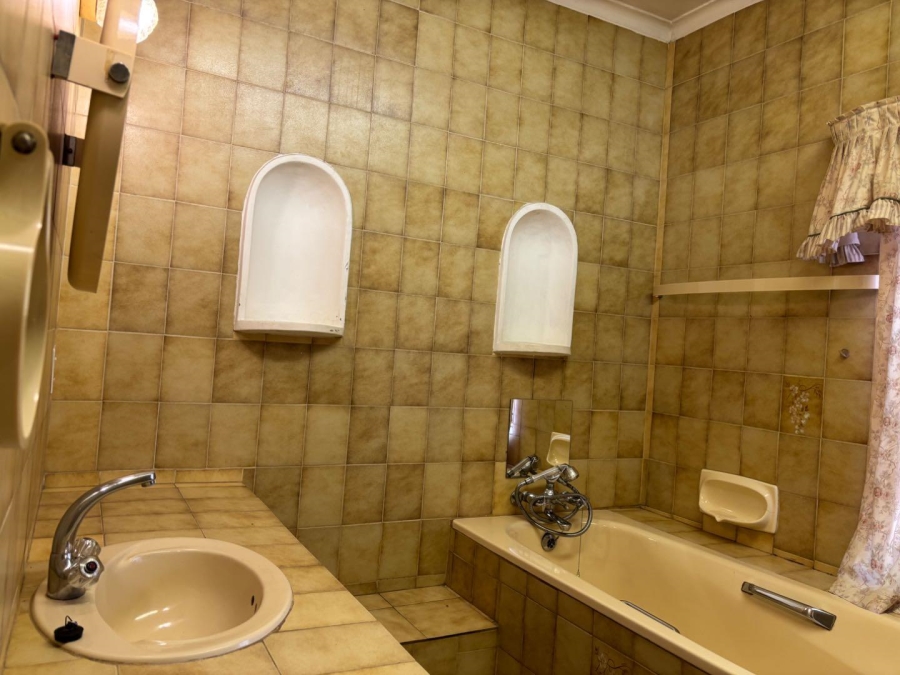3 Bedroom Property for Sale in Villieria Gauteng