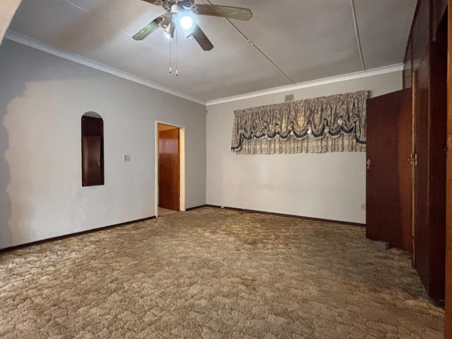 3 Bedroom Property for Sale in Villieria Gauteng