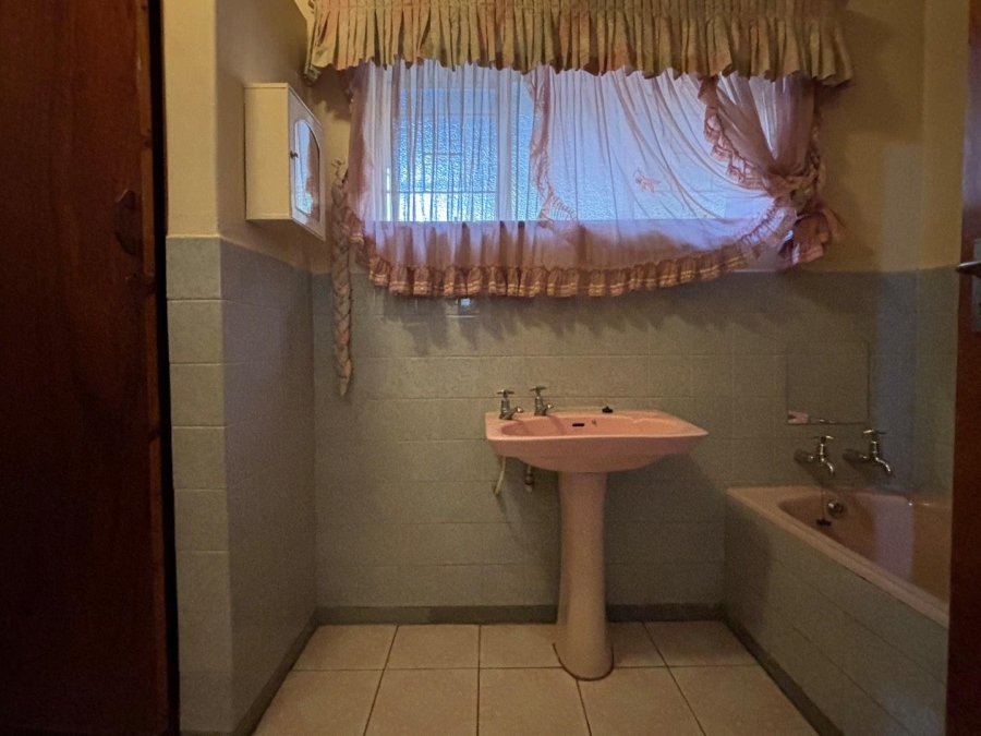 3 Bedroom Property for Sale in Villieria Gauteng