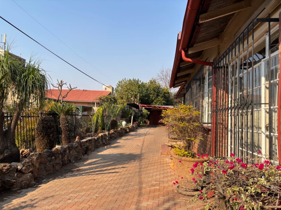 3 Bedroom Property for Sale in Villieria Gauteng
