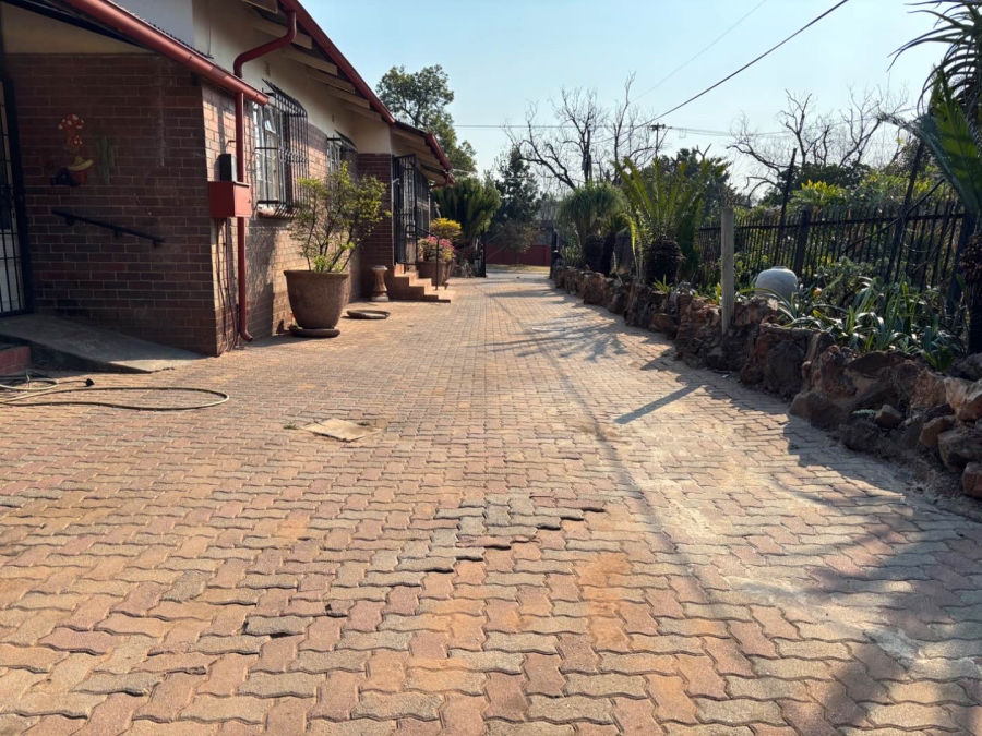 3 Bedroom Property for Sale in Villieria Gauteng