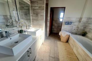 3 Bedroom Property for Sale in Midstream Meadows Gauteng