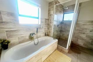3 Bedroom Property for Sale in Midstream Meadows Gauteng